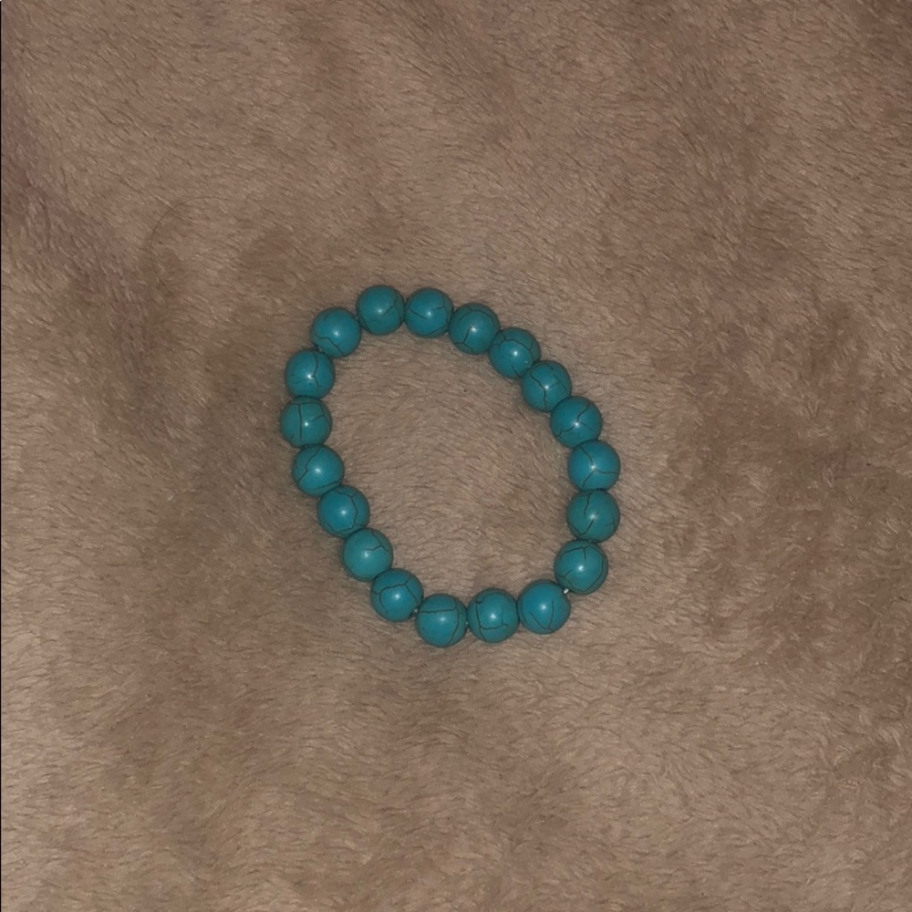 Blue beaded bracelet